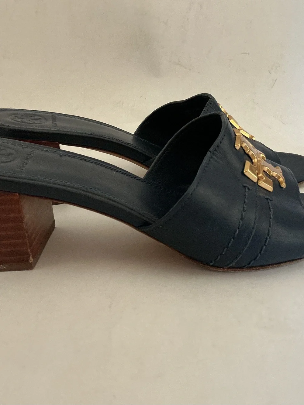 Tory Burch tory burch
